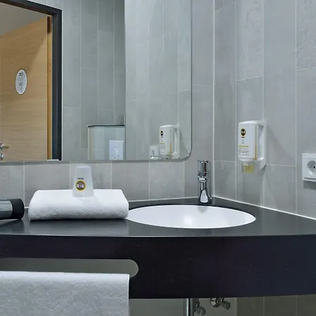 فندق B&B Hotel Hagen هاغين